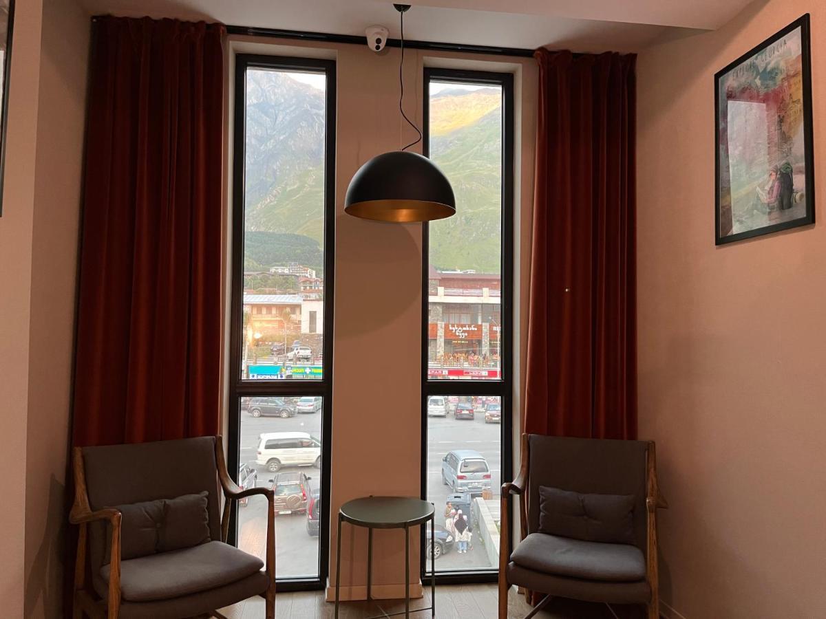 Отель Stancia Kazbegi Экстерьер фото